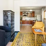 House Laluna Apartment *
